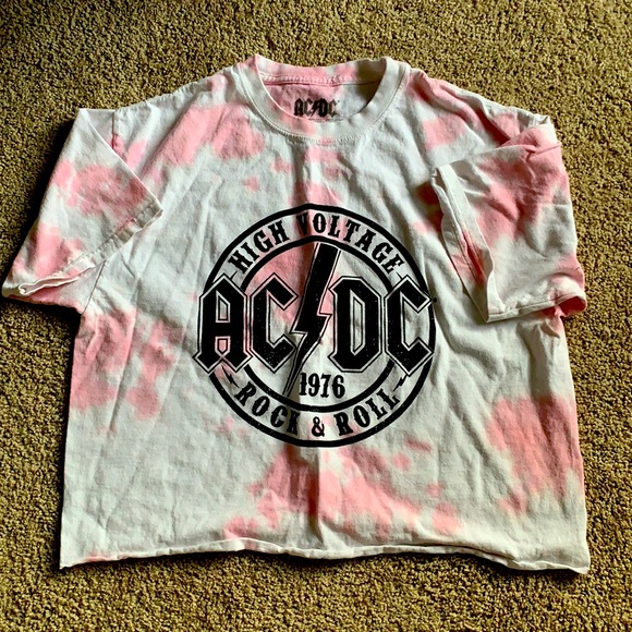 AC/DC crop - Picture 1 of 1